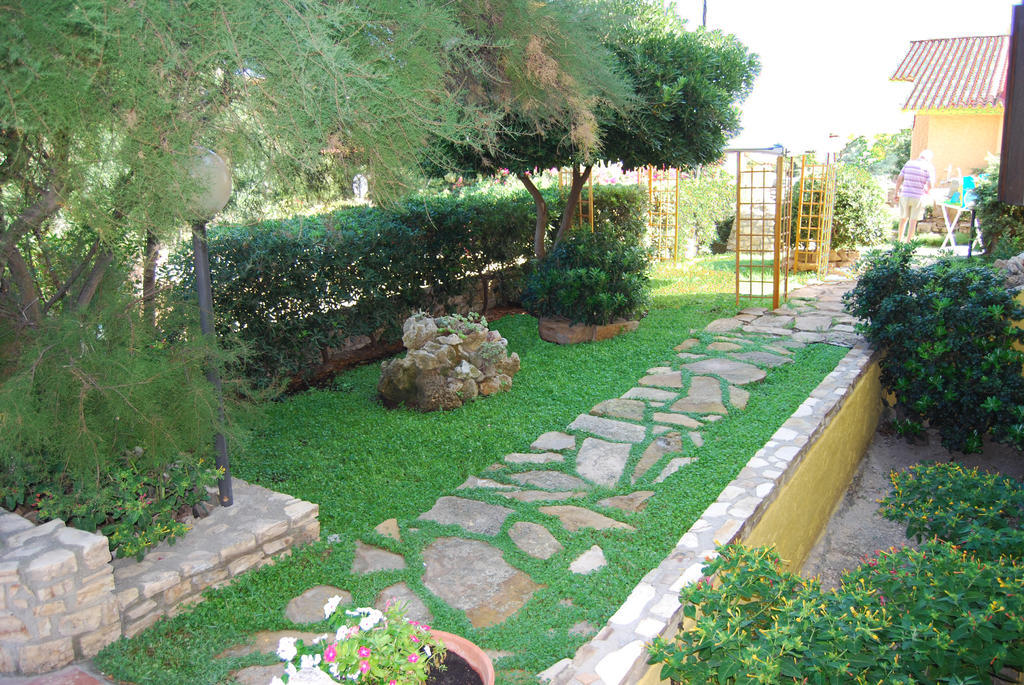 La Baia Apartments Sa Rocca Tunda Exterior photo